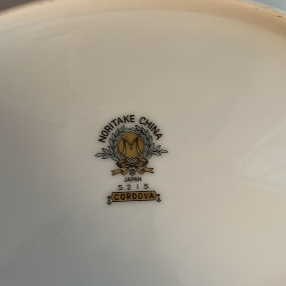 Noritake Cordova Pattern 5215 Porcelain Serving Bowl 5215 Made in Japan - Picture 8 of 8